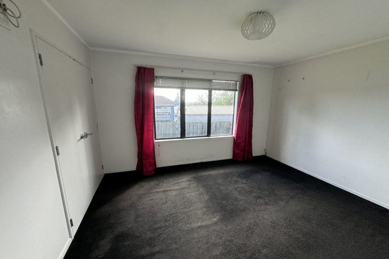 Photo of property in 51 Hollyford Drive, Clover Park, Auckland, 2105
