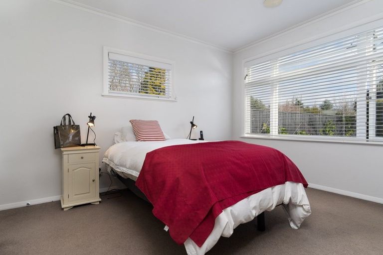 Photo of property in 11 Kempton Street, Greytown, 5712