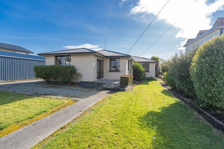 Photo of property in 83 Coutts Road, Gore, 9710