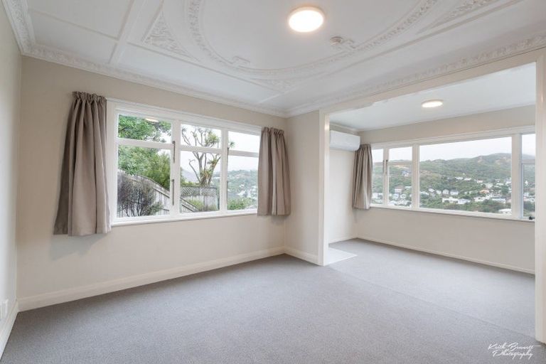 Photo of property in 131 Volga Street, Island Bay, Wellington, 6023