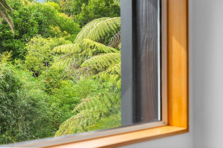 Photo of property in 190a Hutchinson Avenue, New Lynn, Auckland, 0600