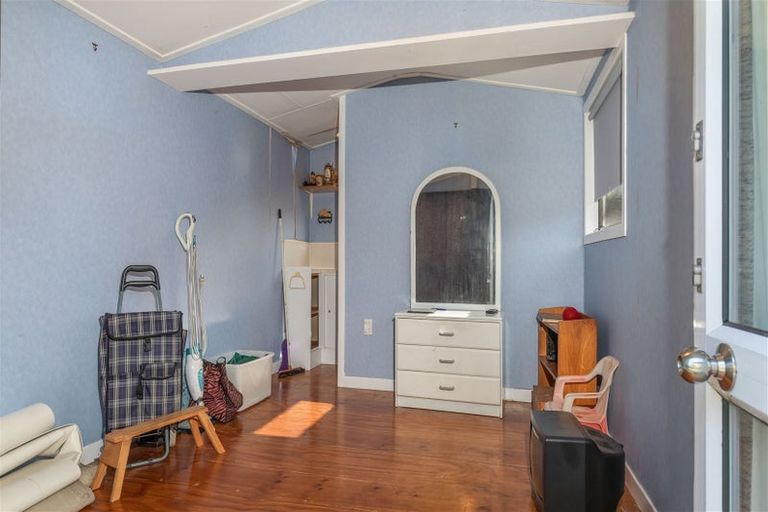 Photo of property in 81 Hakanoa Street, Huntly, 3700