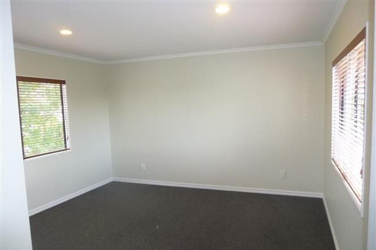 Photo of property in 13 Nielsen Gardens, Rototuna, Hamilton, 3210