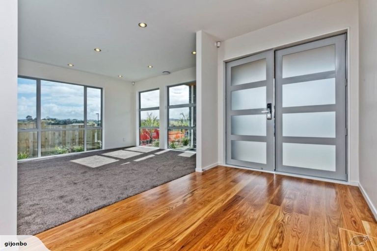 Photo of property in 27 Portland Park Road, Silverdale, 0932