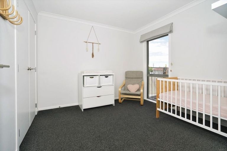 Photo of property in 2bu1 Waimarie Street, Nawton, Hamilton, 3200