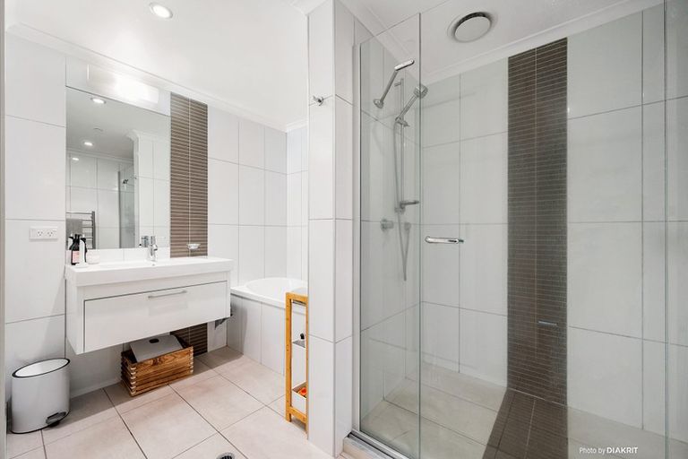 Photo of property in Bellagio Apartments, 6d/39 Taranaki Street, Te Aro, Wellington, 6011