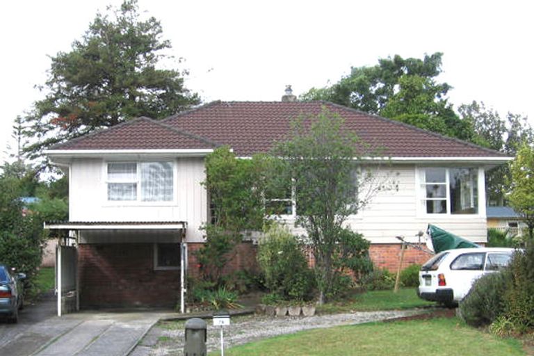 Photo of property in 76 Barrys Road, Glendene, Auckland, 0602