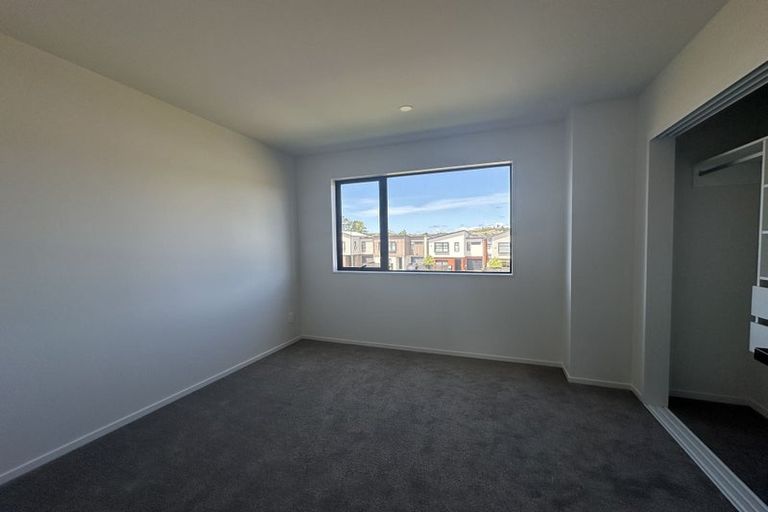 Photo of property in 39 Kiato Lane, Flat Bush, Auckland, 2019