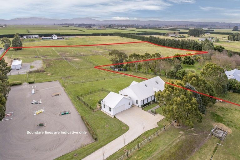 Photo of property in 812 Oxford Road, Fernside, Rangiora, 7471