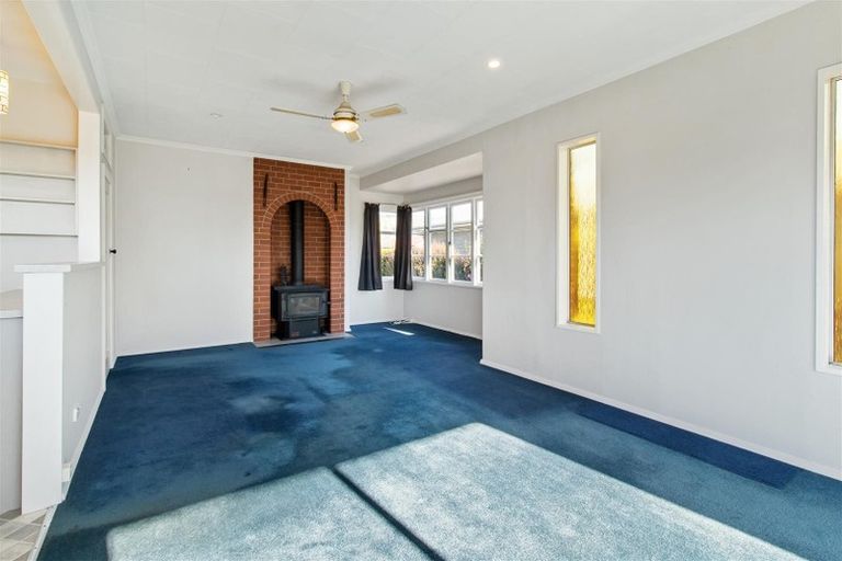 Photo of property in 6 Dash Street, Waimate, 7924