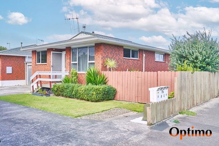 Photo of property in 706a Pioneer Highway, Takaro, Palmerston North, 4412