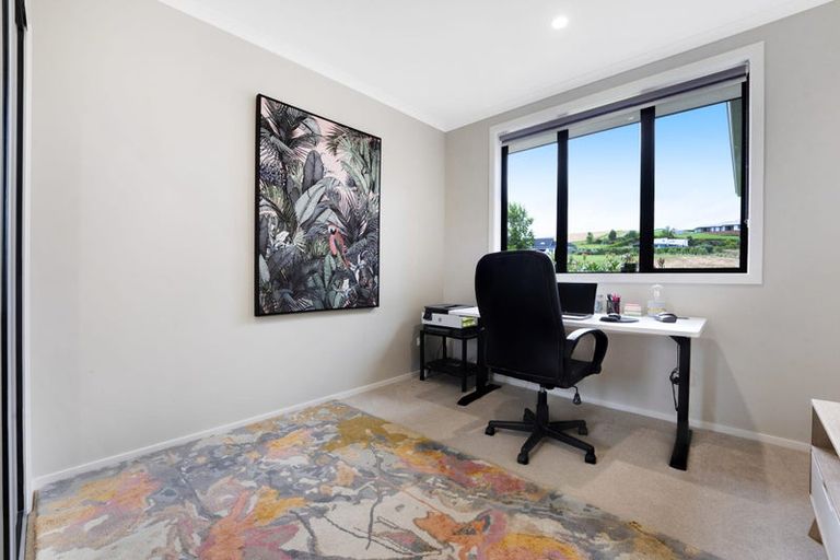 Photo of property in 18 Mcintosh Drive, Pokeno, 2471