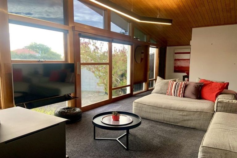 Photo of property in 36 Kellys Road, Mairehau, Christchurch, 8052