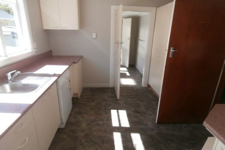 Photo of property in 2 Highgate Avenue, Merivale, Christchurch, 8014