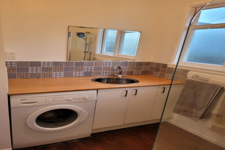 Photo of property in 17 Scott Street, Sydenham, Christchurch, 8023