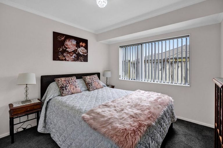 Photo of property in 12 Fantham Street, Hawera, 4610