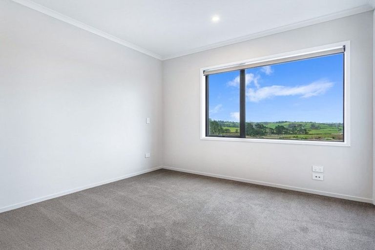 Photo of property in 44 Pukewhero Rise, Westgate, Auckland, 0614
