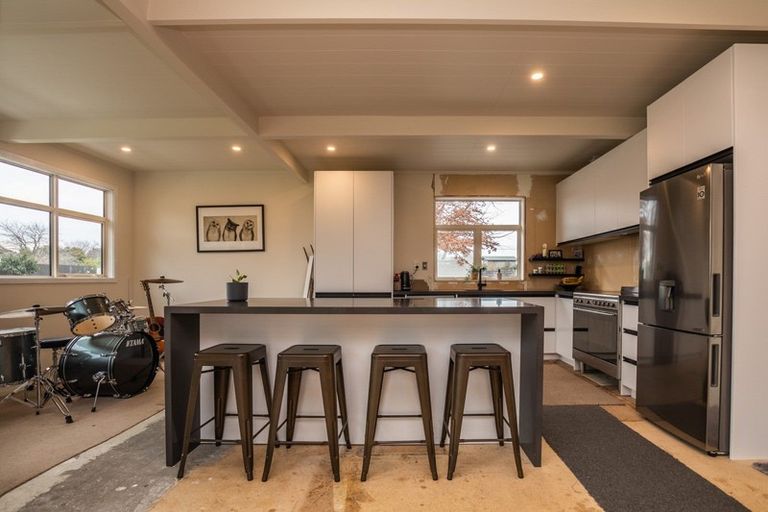 Photo of property in 32 Hillary Street, Winton, 9720