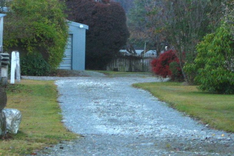 Photo of property in 33 Centennial Avenue, Arrowtown, 9302