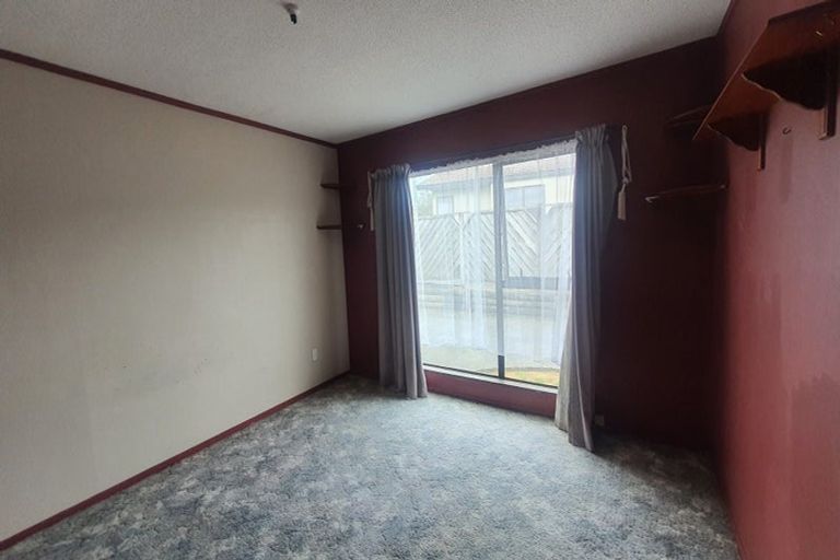 Photo of property in 1/6 Jasmine Grove, Maungaraki, Lower Hutt, 5010