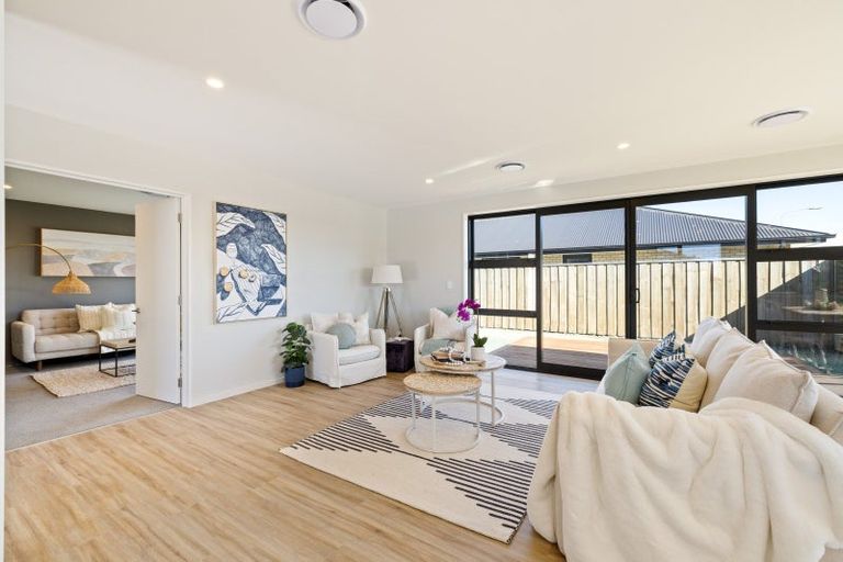 Photo of property in 38 Hilton Drive, Amberley, 7410