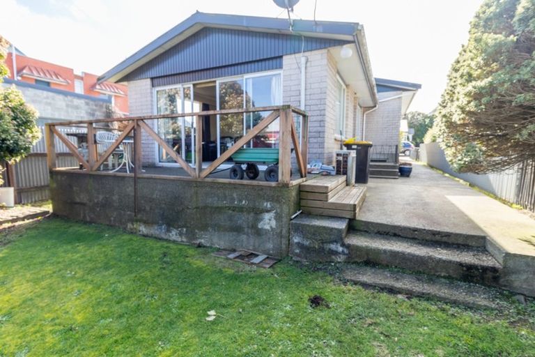 Photo of property in 71 Lowe Street, Avenal, Invercargill, 9810