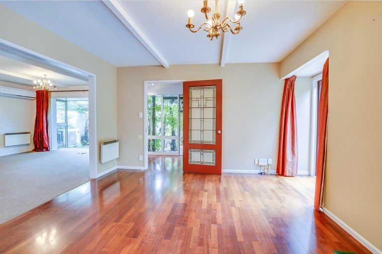Photo of property in 1/10 Chevron Place, Ilam, Christchurch, 8041