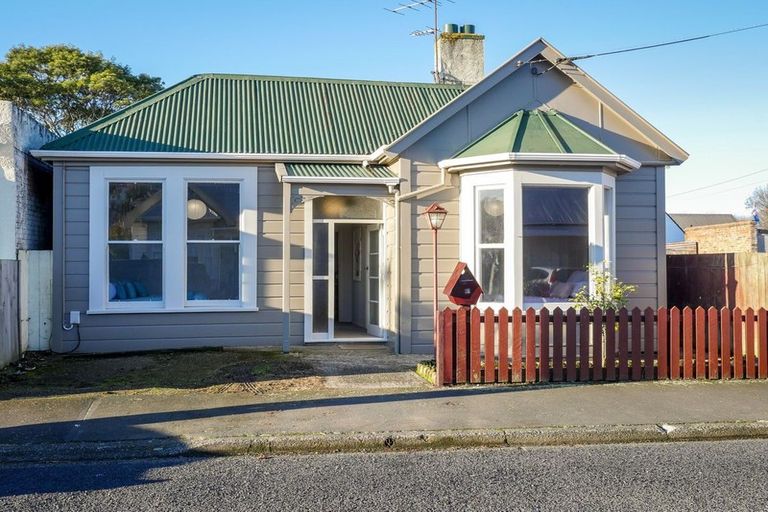 Photo of property in 61 Loyalty Street, Forbury, Dunedin, 9012