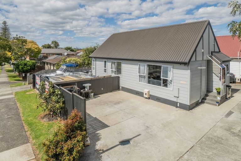 Photo of property in 45a Butley Drive, Farm Cove, Auckland, 2012