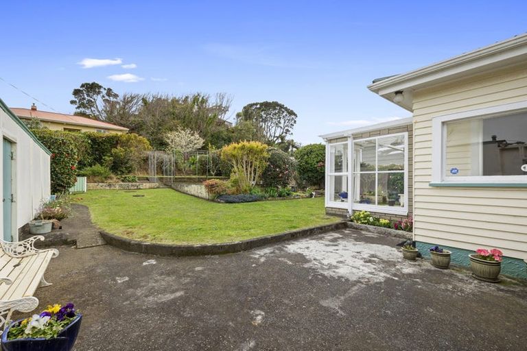 Photo of property in 205 Ngamotu Road, Spotswood, New Plymouth, 4310