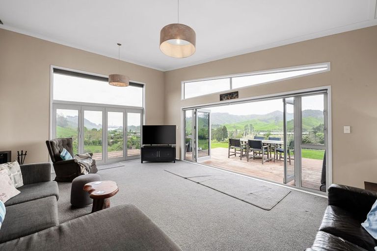 Photo of property in 39 Parker Road, Huntly, 3771