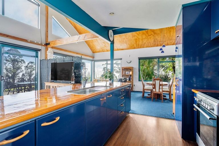 Photo of property in 39 Hill View Road, Ruatangata West, Kamo, 0185