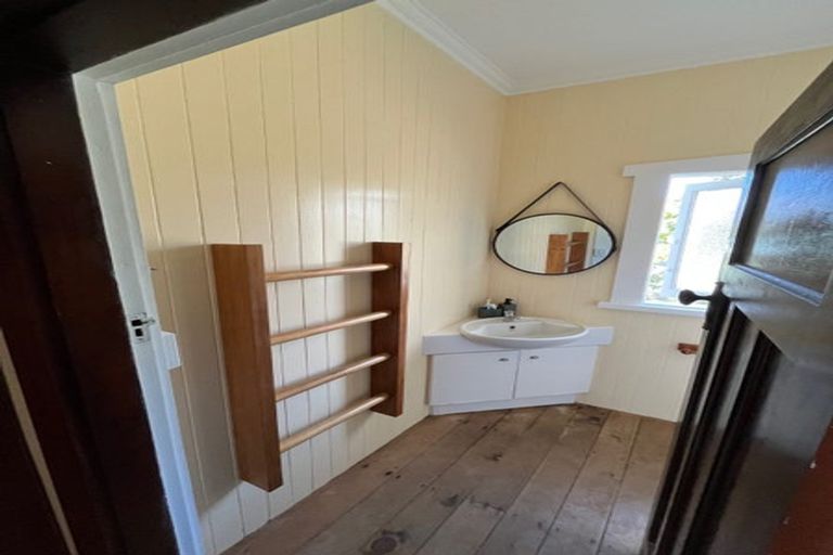 Photo of property in 19b Stafford Road, Northcote Point, Auckland, 0627