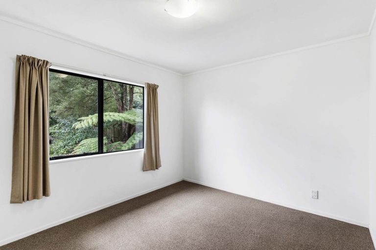 Photo of property in 3/32 Tree View Avenue, Glenfield, Auckland, 0629