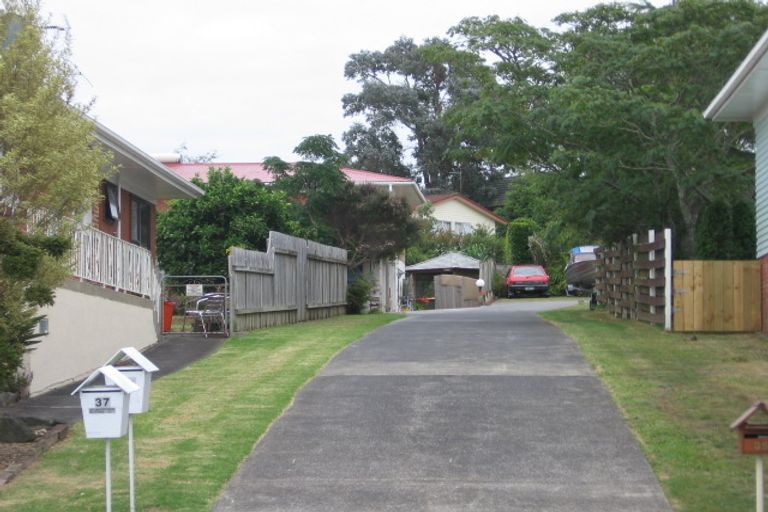 Photo of property in 1/37 Holland Road, Hillcrest, Auckland, 0627