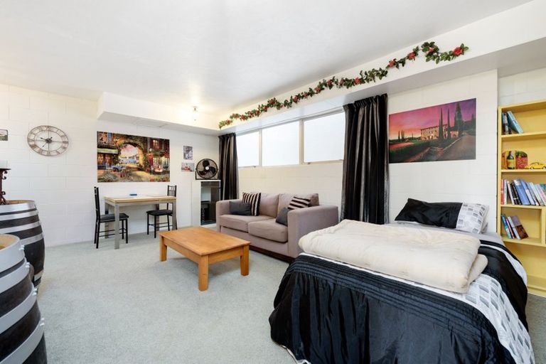 Photo of property in 59 Freyberg Street, Otumoetai, Tauranga, 3110