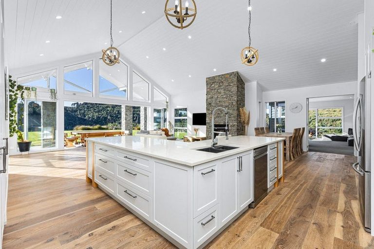 Photo of property in 145a Mokoroa Valley Road, Waitakere, Henderson, 0782