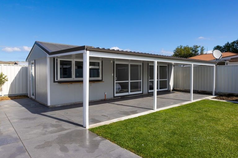 Photo of property in 39 Lipscombe Crescent, Havelock North, 4130