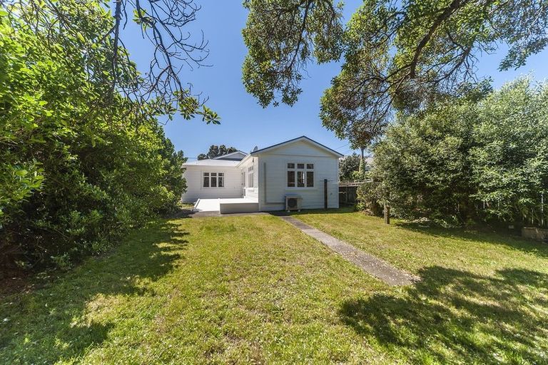 Photo of property in 60 Brussels Street, Miramar, Wellington, 6022