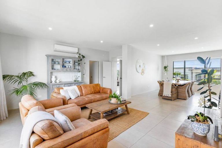 Photo of property in 9 Motukaraka Drive, Beachlands, Auckland, 2018