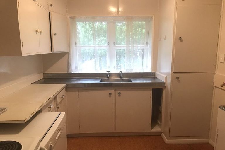 Photo of property in 104a Pretoria Street, Epuni, Lower Hutt, 5011