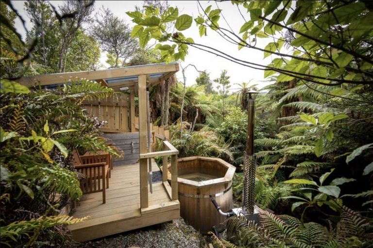 Photo of property in 374 Rutherglen Road, Marsden, Greymouth, 7805