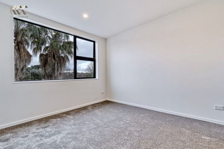 Photo of property in 5/14 Kerswill Place, Pakuranga, Auckland, 2010
