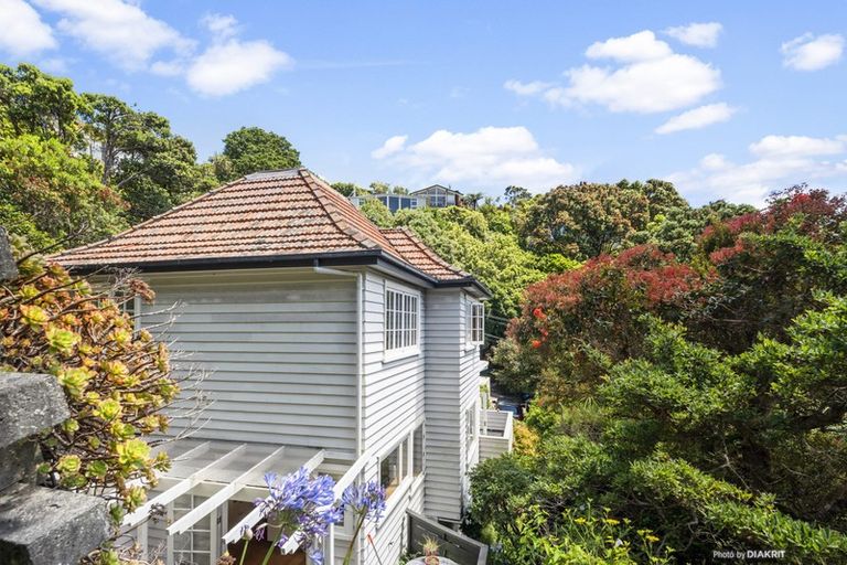 Photo of property in 3 Cluny Avenue, Kelburn, Wellington, 6012