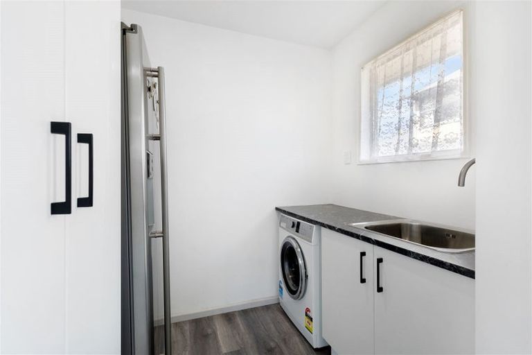 Photo of property in 467 Mairehau Road, Parklands, Christchurch, 8083