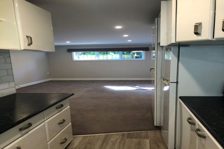 Photo of property in 4 Takutai Road, Pukerua Bay, 5026