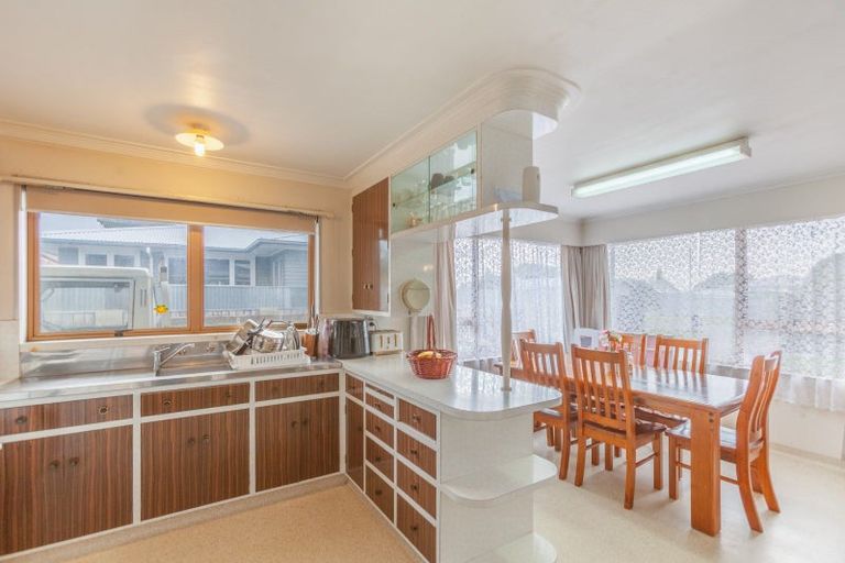 Photo of property in 3 Nicholson Street, Mayfair, Hastings, 4122