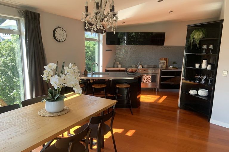 Photo of property in 33 Weld Street, Wadestown, Wellington, 6012