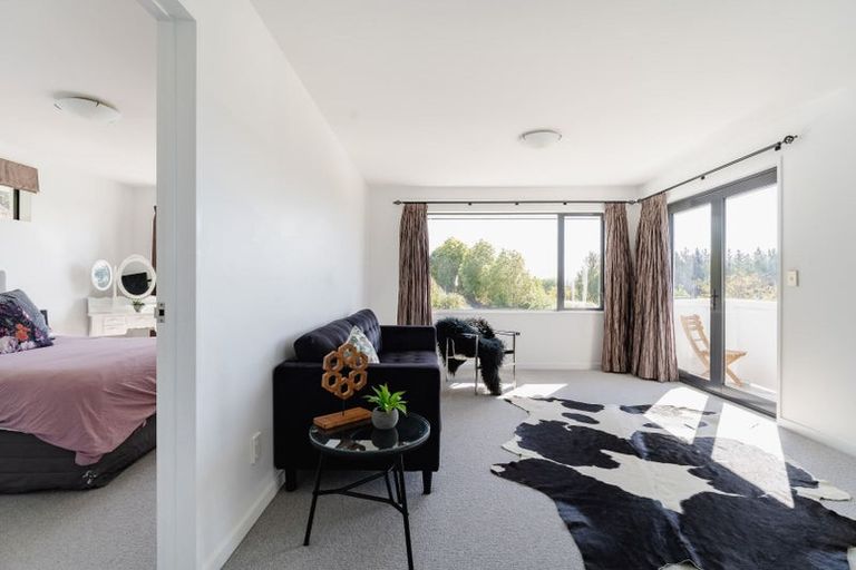 Photo of property in 214 Gladstone Road North, Mosgiel, 9024