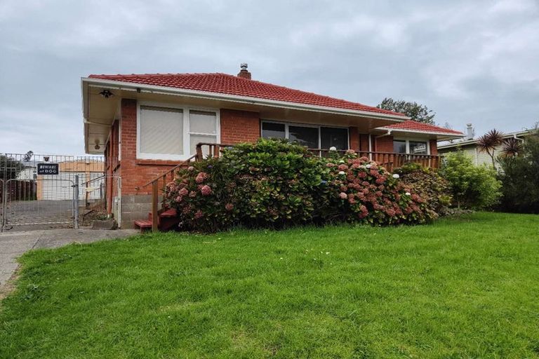 Photo of property in 6 Cardiff Road, Pakuranga, Auckland, 2010